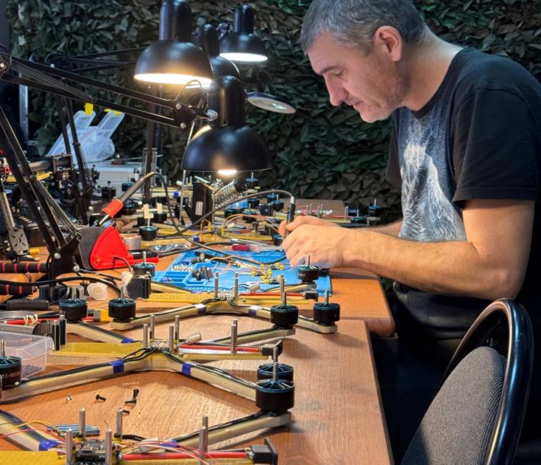 Сборка дронов под ключ — профессионально, быстро и надёжно